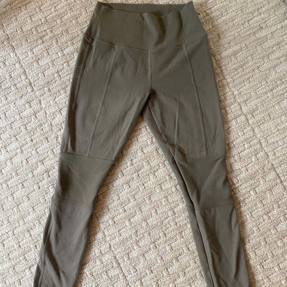 ALO YOGA LEGGING/JOGGER